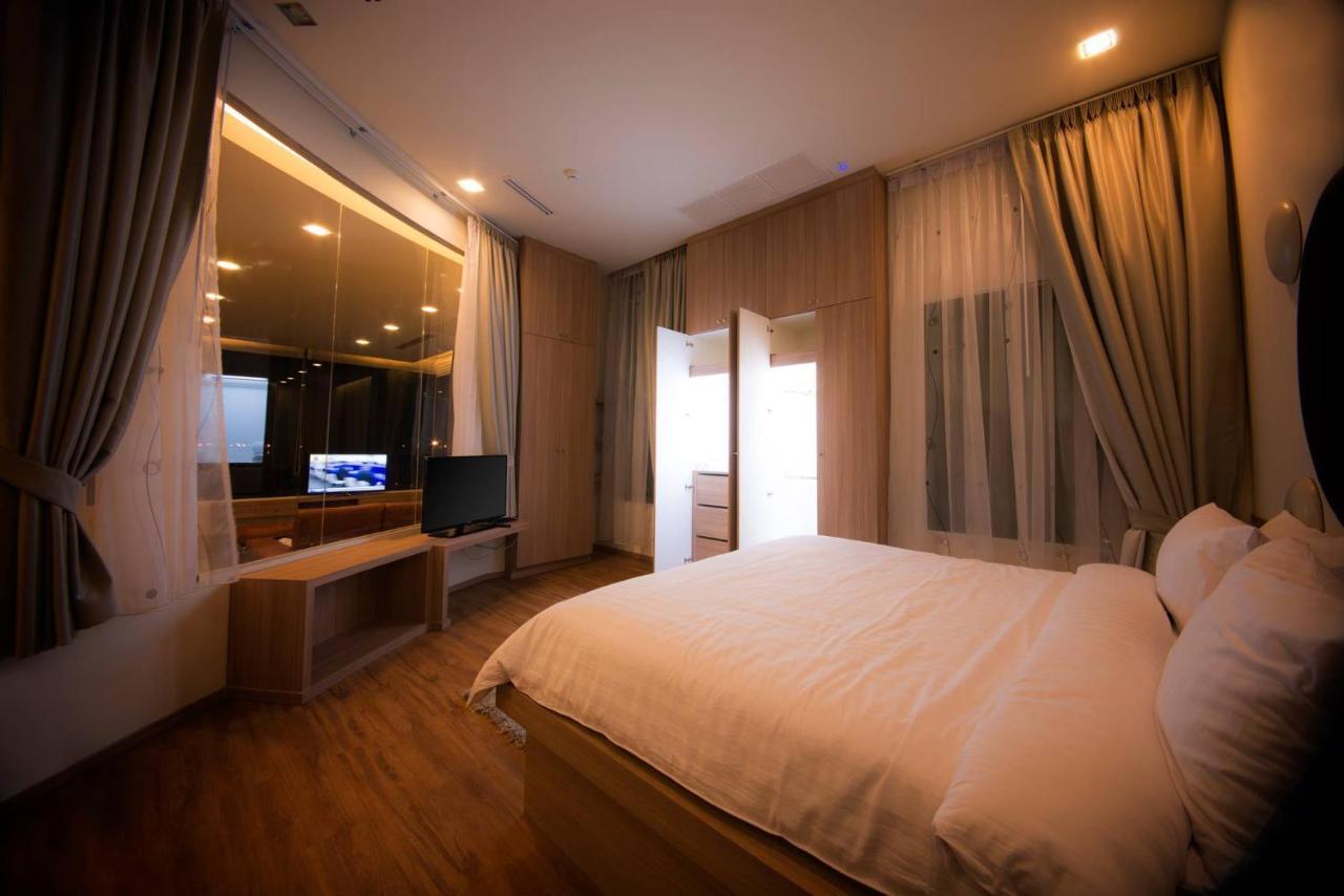The Beverly Hills Hotel Nakhonratchasima Eksteriør bilde